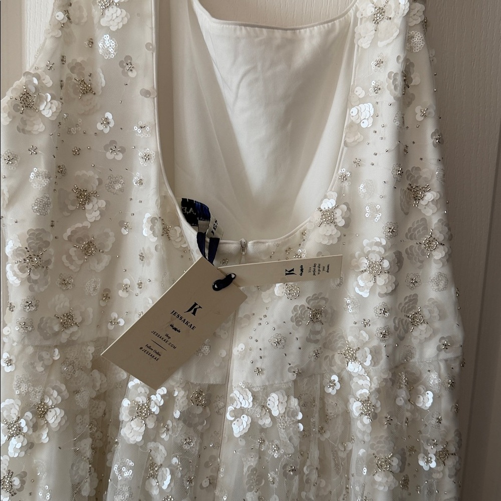 JessaKae White Floral Appliqué Square Neck Wedding Gown - Picture 5 of 7